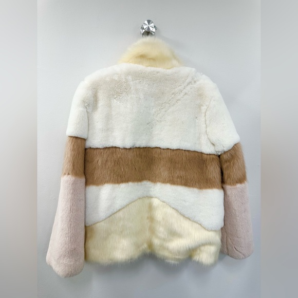 Apparis Jacket - Picture 2 of 4